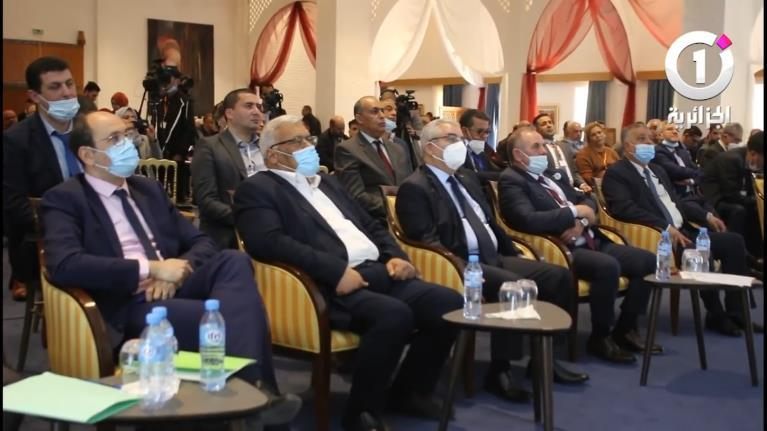 النادي الاقتصادي الجزائري ينظّم الملتقى الوطني الأول حول "الصيرفة الإسلامية ودورها في دعم قطاع الإنتاج، التسويق والتصدير"